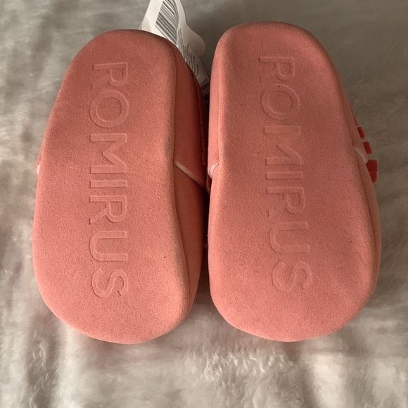 Light pink baby moccasins - Picture 5 of 6